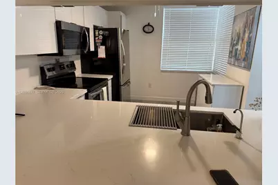 10312 NW 24th Pl #106, Sunrise, FL 33322 - Photo 5