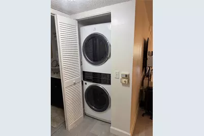 10312 NW 24th Pl #106, Sunrise, FL 33322 - Photo 7