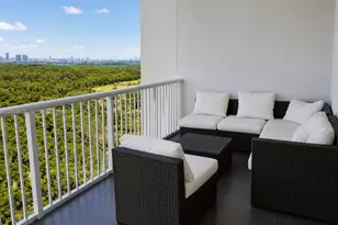 14951 Royal Oaks Ln, North Miami, FL 33181 - Photo 15