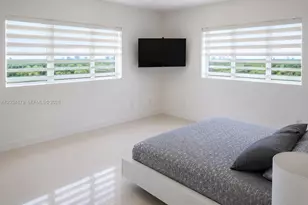 14951 Royal Oaks Ln, North Miami, FL 33181 - Photo 7