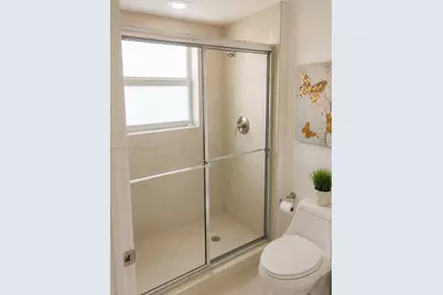 14951 Royal Oaks Ln #1601, North Miami, FL 33181 - Photo 11