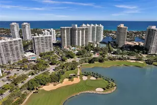 20281 E Country Club Dr, Aventura, FL 33180 - Photo 15