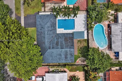14021 Cypress Ct, Miami Lakes, FL 33014 - Photo 67