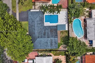 14021 Cypress Ct, Miami Lakes, FL 33014 - Photo 67