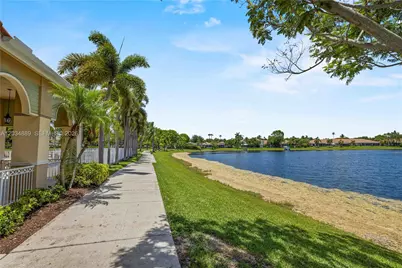1125 SW 44th Ave, Deerfield Beach, FL 33442 - Photo 47