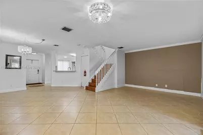 1125 SW 44th Ave, Deerfield Beach, FL 33442 - Photo 17