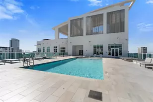 133 NE 2nd Ave, Miami, FL 33132 - Photo 11