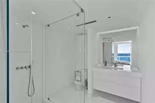 10 Venetian Way, Miami Beach, FL 33139 - Photo 17