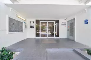 9001 SW 77th Ave, Miami, FL 33156 - Photo 17
