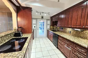 2630 Monroe St, Hollywood, FL 33020 - Photo 21