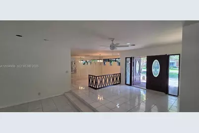 5860 SW 8th St, Plantation, FL 33317 - Photo 13