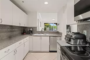 6540 NW 114th Ave, Doral, FL 33178 - Photo 5