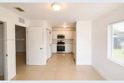 10595 SW 171st St #10595, Miami, FL 33157 - Photo 5