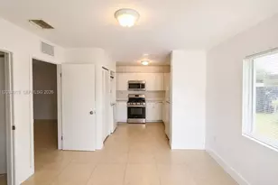 10595 SW 171st St, Miami, FL 33157 - Photo 5