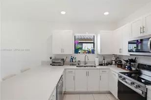 12831 SW 229th St, Miami, FL 33170 - Photo 23