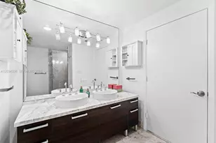 244 Biscayne Blvd, Miami, FL 33132 - Photo 23