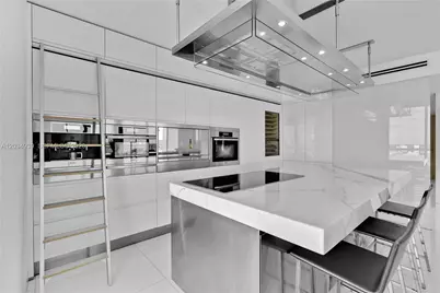 10 Venetian Way #PH04, Miami Beach, FL 33139 - Photo 9