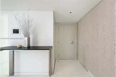 10 Venetian Way #PH04, Miami Beach, FL 33139 - Photo 41
