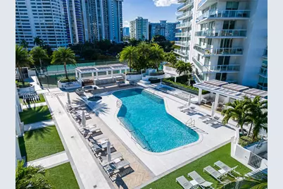 10 Venetian Way #PH04, Miami Beach, FL 33139 - Photo 17