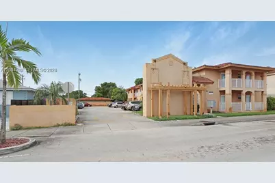 242 E 3rd St #205, Hialeah, FL 33010 - Photo 15