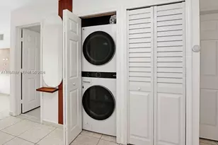 242 E 3rd St, Hialeah, FL 33010 - Photo 13