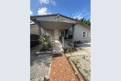 1143 NW 27th St, Miami, FL 33127 - Photo 1