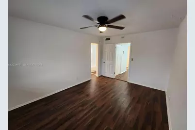 3061 NW 47th Ter #327B, Lauderdale Lakes, FL 33313 - Photo 5
