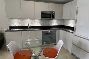 1010 Brickell Ave, Miami, FL 33131 - Photo 3