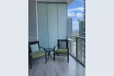 1010 Brickell Ave #3810, Miami, FL 33131 - Photo 5
