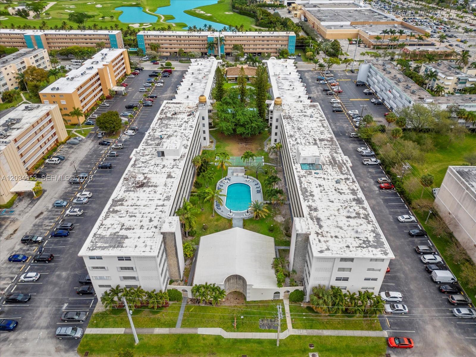 200 NE 12th Ave #7C - 200 NE 12th Ave #7C, Hallandale Beach, FL 33009 Luxury Property | Jose Angel Pina