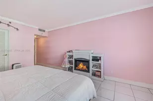 100 Lincoln Rd, Miami Beach, FL 33139 - Photo 17