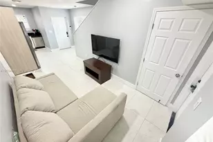 932 NW 2nd St, Fort Lauderdale, FL 33311 - Photo 3