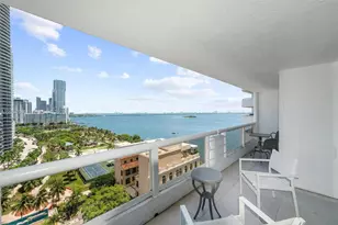 1717 N Bayshore Dr, Miami, FL 33132 - Photo 3