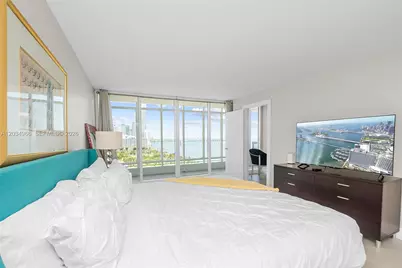 1717 N Bayshore Dr #A-1740, Miami, FL 33132 - Photo 29