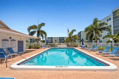 325 SE 11th Ter #308, Dania Beach, FL 33004 - Photo 31