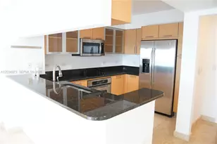 31 SE 5th St, Miami, FL 33131 - Photo 17