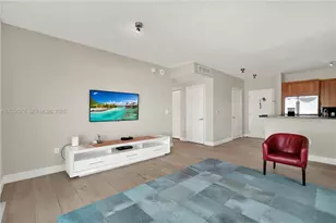 1300 Ponce De Leon Blvd, Coral Gables, FL 33134 - Photo 9