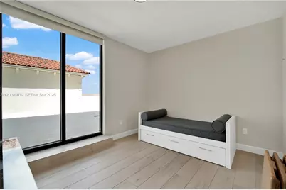 1300 Ponce De Leon Blvd #901, Coral Gables, FL 33134 - Photo 17