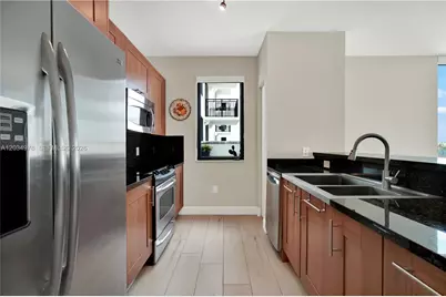 1300 Ponce De Leon Blvd #901, Coral Gables, FL 33134 - Photo 13