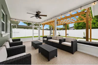 8951 NW 21st St, Pembroke Pines, FL 33024 - Photo 35