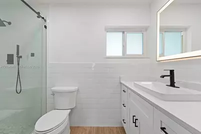 8951 NW 21st St, Pembroke Pines, FL 33024 - Photo 21