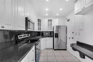 9381 E Bay Harbor Dr, Bay Harbor Islands, FL 33154 - Photo 9