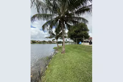 8404 SW 42nd Ct, Davie, FL 33328 - Photo 17