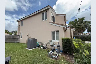 8404 SW 42nd Ct, Davie, FL 33328 - Photo 5