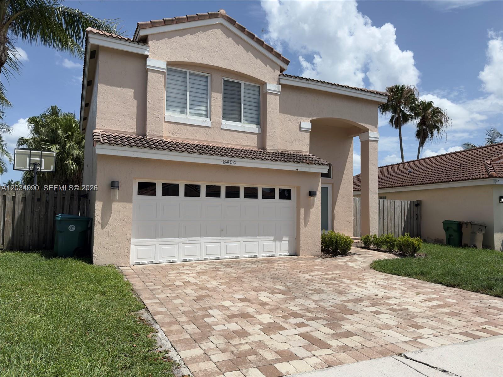 8404 SW 42nd Ct - 8404 SW 42nd Ct, Davie, FL 33328 Luxury Property | Jose Angel Pina