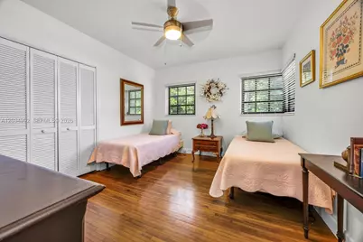 740 Jeronimo Dr, Coral Gables, FL 33146 - Photo 9