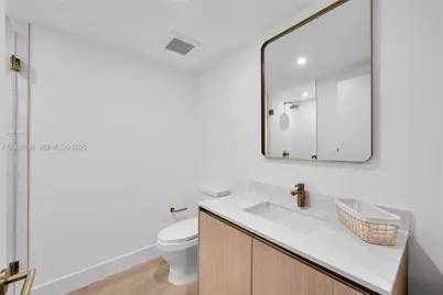 90 NE 32nd #406, Miami, FL 33127 - Photo 15