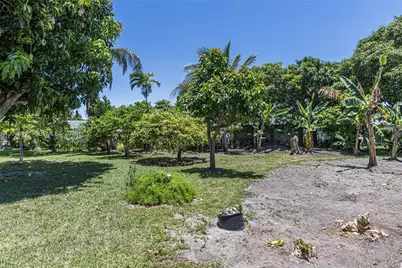 4397 NW 47th Ter, Lauderdale Lakes, FL 33319 - Photo 9