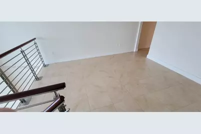 41 SE 5th St #805, Miami, FL 33131 - Photo 3
