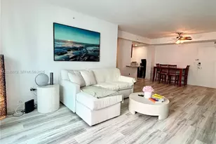 7501 E Treasure Dr, North Bay Village, FL 33141 - Photo 5